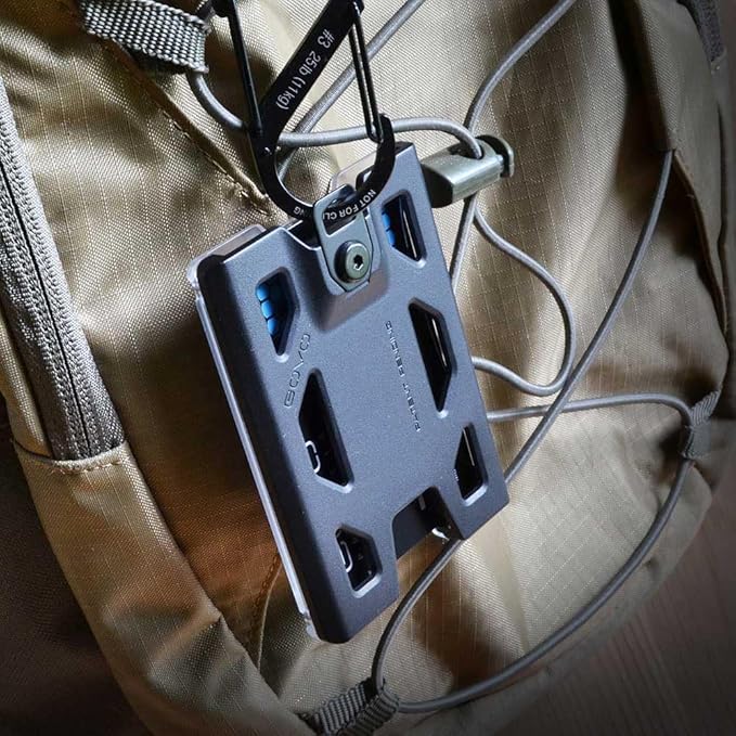 GOVO T4 Badge Holder No-Clip Version - Durable Polycarbonate ID Card Holder Holds 1 to 4 Cards (Black)