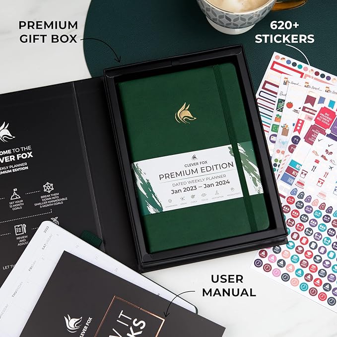 Clever Fox Dated Planner Premium Edition – 2025-2026 Weekly Planner for Planning, Goal Setting & Time Management – Planner Notebook with Habit Tracker & to-do List – A5 Size (Forest Green)