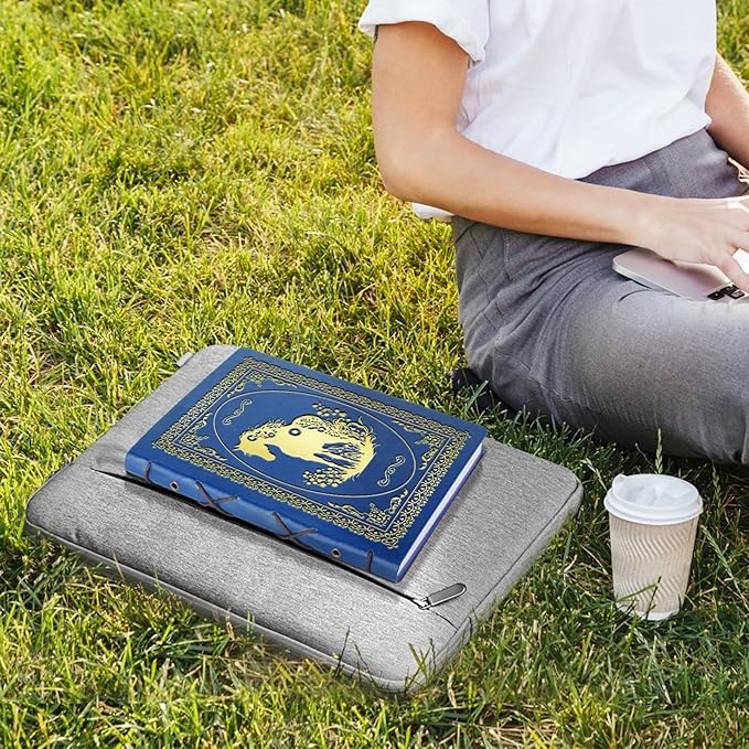 Dark Blue A5 Horse Gifts for Women Girls Faux Leather Vintage Notebook Inspirational Horse Trainer Gift Hardcover Executive Notebook,200 Pages 120 Gsm Thick Ruled Paper With Pen,Horse Lover Gifts Equestrian Gift (Horse Dark Blue)