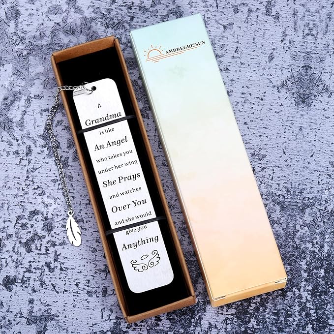 Christmas Gifts for Grandma, Grandma Christmas Bookmark Grandma Gifts Mothers Day Gifts for Grandma Women Nana Things for Grandma Birthday Grandparents Gifts from Granddaughter Grandson Teens Kids