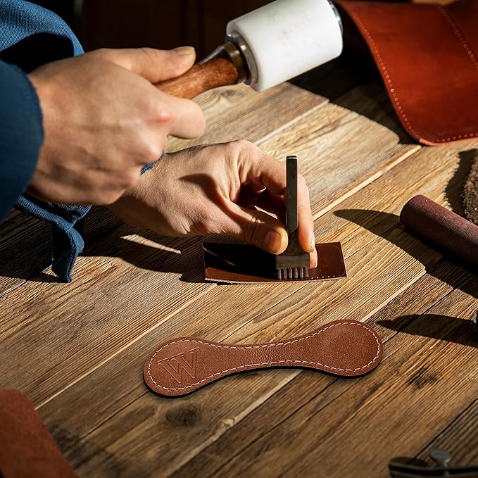 Personalized Leather Magnetic Bookmarks (1 Pack) Vintage Custom Engraved Initial ID Identification Book Marker Clip Gift for Book Lover Avid Readers (Letter W, Light Brown)