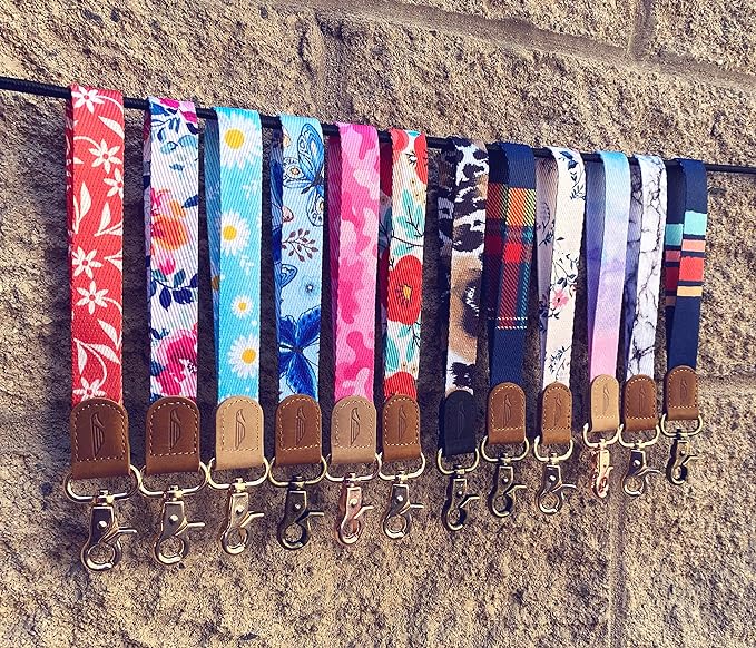 POCKT Lanyard for Keys Wristlet Strap Key Chain Holder for Men and Women - Cool Hand Wrist Lanyards for Keys and Wallets