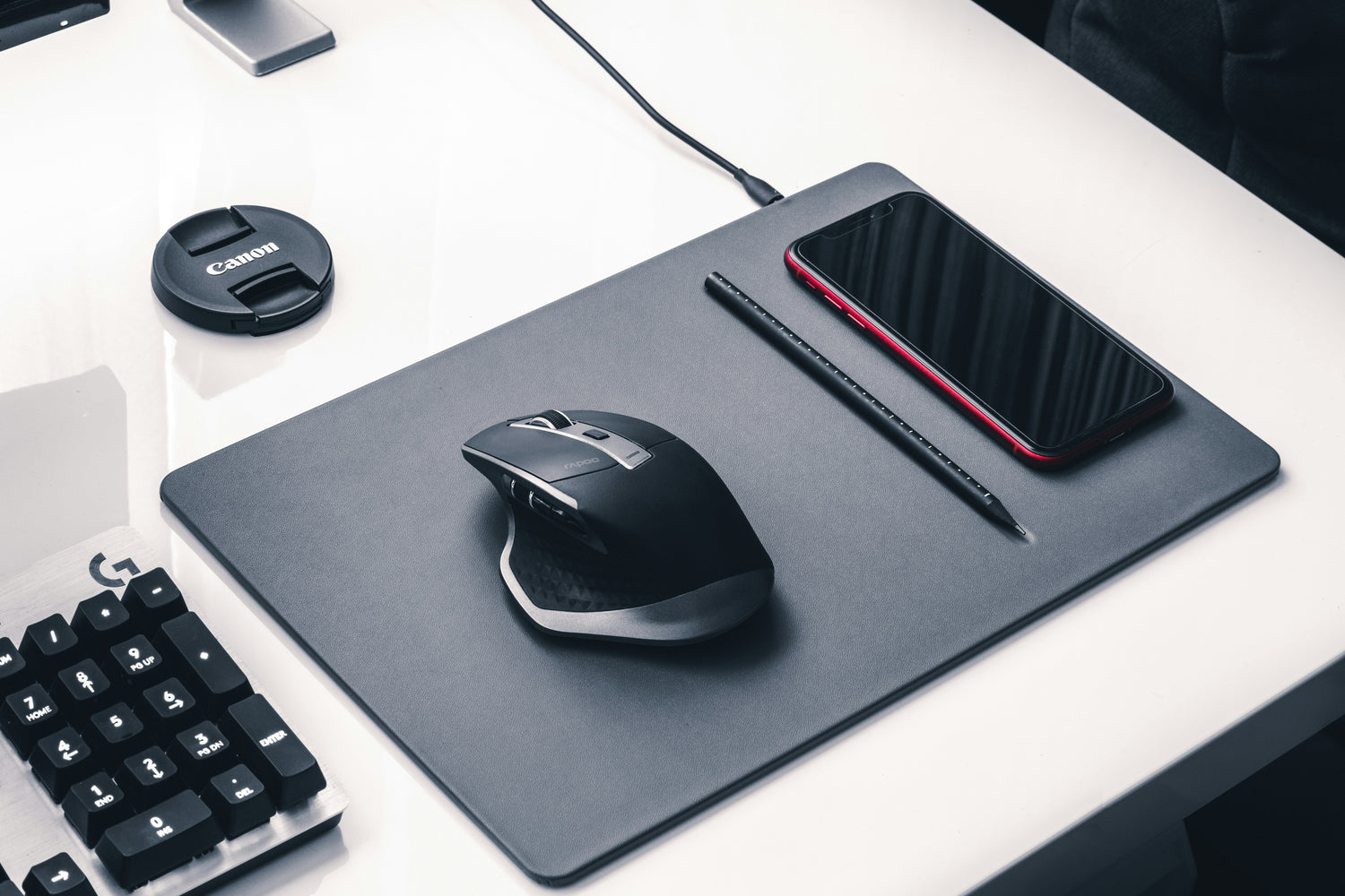 Mouse Pads & Wrist Rests