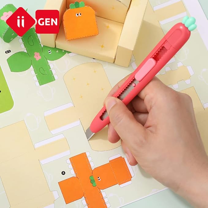 4pcs Mini Retractable Utility Knife Box Cutter Letter Opener, Cute Carrot and Strawberry Shaped Portable Knivies, For Cutting Paper Cardboard Thin Sheets Office School Stationery