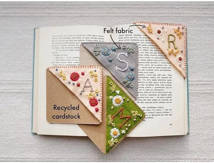 MOTEERLLU Personalized Hand Embroidered Corner Bookmark,Felt Triangle Page Stitched Handmade Bookmark,Unique Cute Flower Letter Embroidery Bookmarks Accessories for Book Lovers