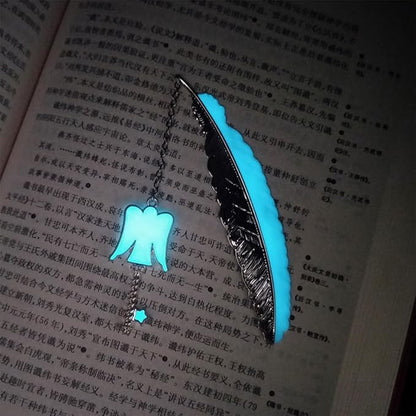 Zodiac Feather Bookmark Gifts for Women Men, Cool Metal Bookmark Glow in The Dark Virgo Bookmark, Luminous Star Sign Constellation Horoscope Bookmark Gifts