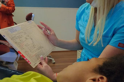 Zebra F-402 Ballpoint Stainless Steel Retractable Pen, Fine Point, 0.7mm, Blue Ink, 2-Count