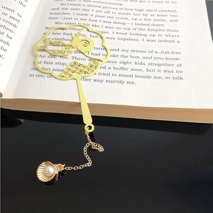Bookmarks for Book Lovers Book Marks for Reading Women Birthday Graduation Christmas Gifts for Her Cute Metal Bookmark Book Markers Stocking Stuffers for Teens (Snails)