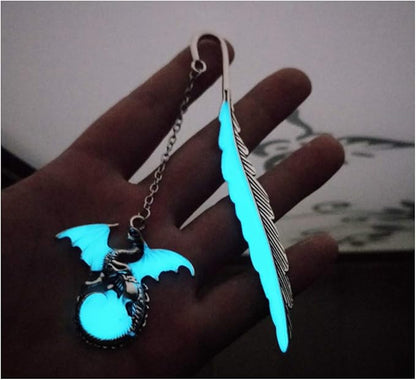 Vintage Feather Dragon Metal Bookmark, Unique Glow in The Dark Bookmark Dragon Gift Fantasy Bookmark Gifts Cool Bookmarks for Women Men, Book Reading Lovers (Antique Silver Dragon)