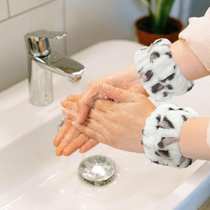 2 Pairs Wrist Washband for Women Washing Face, Wrist Spa Washband Absorbent Wristbands, Prevent Liquids from Spilling Down Your Arms
