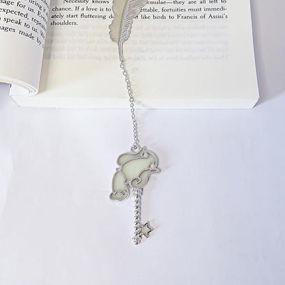 Zodiac Feather Bookmark Gifts for Women Men, Cool Metal Bookmark Glow in The Dark Aquarius Bookmark, Luminous Star Sign Constellation Horoscope Bookmark Gifts