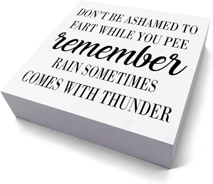 Funny Bathroom Decor Desk Decor Wooden Box Sign Rustic White Wood White Plaque Box Sign for Home Farmhouse Bar Toilet Washroom Shelf Table Decoration Don't be Ashamed to Fart While Peeing Sign