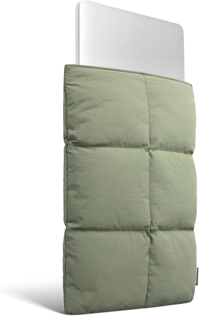 Comfyable Puffy Laptop Sleeve 15 Inch 16 Inch, Quilted Puffer Laptop Carrying Case for Women, Pillow Case Compatible for MacBook Air 15 in M3 2024 & MacBook Pro 16 in 2024 M4, 16 in Puff Cover, Green