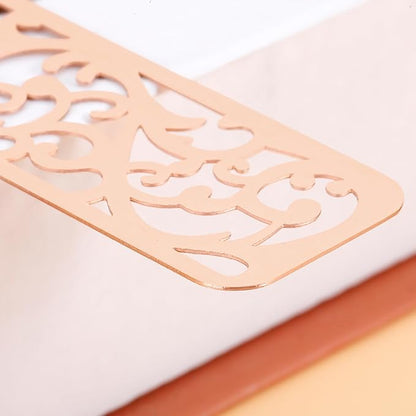 Manager Retirement Gift for Women, Retirement Gifts for Woman, Teacher Retirement Gifts for Women, 2024 Happy Retirement Bookmark Gift for Women Female Teacher Coworker Enjoy The Next Chapter Bookmark