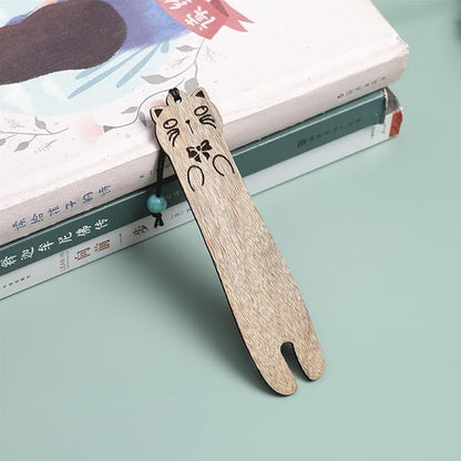 Wood Cat Bookmarks - Set of 4 Cute Bookmarks Aesthetic, Wooden Bookmarks Anime Cat Bookmark for Women Girl Kids, Kawaii Bookmark for Book Lover Cat Lover Friends Best Gifts (Nanmu)