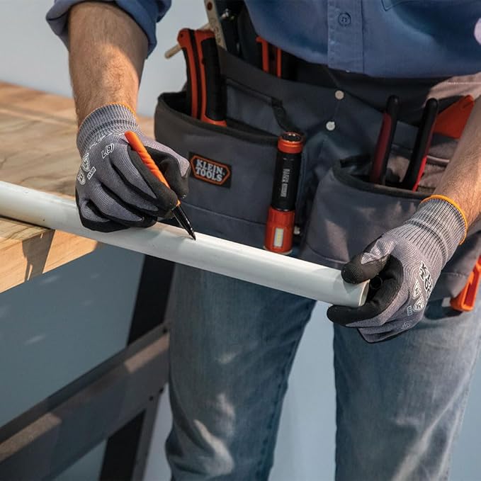 Klein Tools 8610112 Skribes Fine Tip Permanent Markers, Professional-Grade Ink, Multi-Surface Jobsite Marker for Wet, Dry and Oily Surfaces, Black, 12-Pack