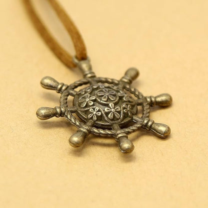 EvZ Leather Writing Journal Notebook, 7 Inches Vintage Nautical Spiral Blank String Diary Notepad Sketchbook Travel to Write in, Unlined Paper, Retro Pendants, Classic Embossed, Retro Brown