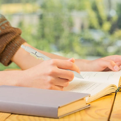 Ddaowanx Cute Cat Pens,8 Pcs 0.5mm Quick Dry Black Ink Gel Pens Fine Point Smooth Writing Pens,Cat Lover Gifts for Women Men