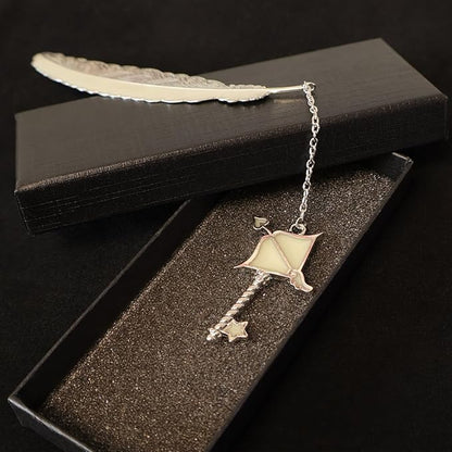Zodiac Feather Bookmark Gifts for Women Men, Cool Metal Bookmark Glow in The Dark Sagittarius Bookmark, Luminous Star Sign Constellation Horoscope Bookmark Gifts