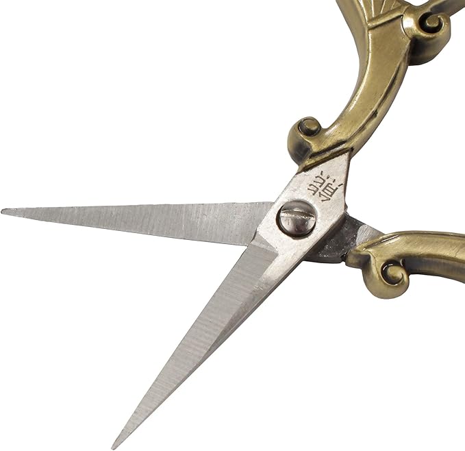 JubileeYarn Chinese Wing & Cloud Embroidery Craft Scissors - Bronze - 1 Scissor