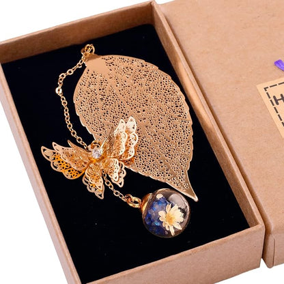 Toirxarn Metal Leaf Bookmark - Unique Gift for Women Ideal for Birthday Teacher Appreciation Mother's Day, Chic Literary Accessory & Elegant Reading Companion for Readers and Book Lovers