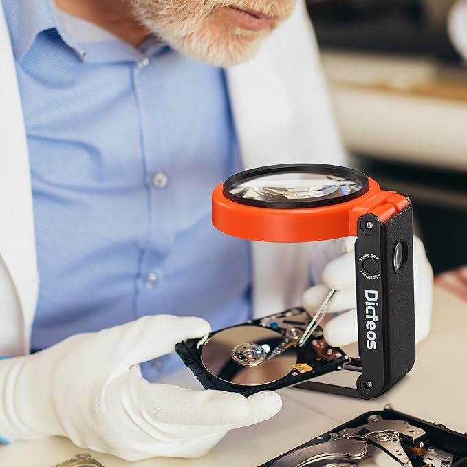 30X 40X Magnifying Glass with Light and Stand, Non-Rechargeable, Folding Design 32 LED Illuminated for Close Work, Handheld Large Glasses Reading, Powered by Battery or USB