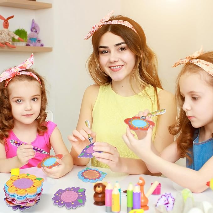 Geyee 40 Pcs Flower Theme Sticky Notes and Pens Set, Floral Memo Pads Colorful Flower Ballpoint Pens Foral Party Gift Supplies for Student Classroom School Theme Birthday Party Gift Favors