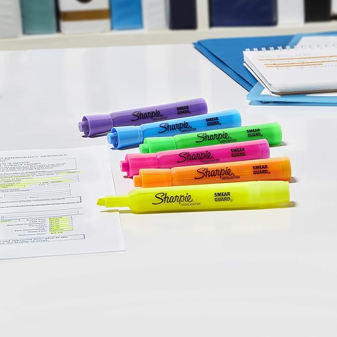 Sharpie Tank Style Highlighters, Chisel Tip Fluorescent Highlighter Marker Set, Office And Teacher Supplies, Assorted, 12 Count