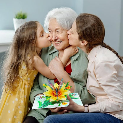 D4DREAM Dragonfly Gifts for Women - Daffodils Flower Dragonfly Pop Up Card 3D Birthday Card for Women Pop Up Mothers Day Cards with Envelope for Her Wife Mom Grandma