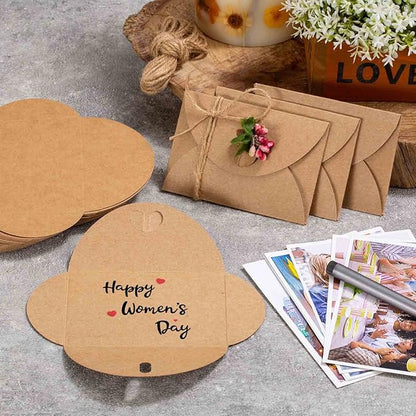 Primbeeks 100 Pcs Premium Gift Card Envelopes, 4 x 2.8 inch Gift Card Holders, Mini Seed Kraft Paper Cute Envelopes with Heart Clasp for Gift Cards, Weddings Favors, Party Favors