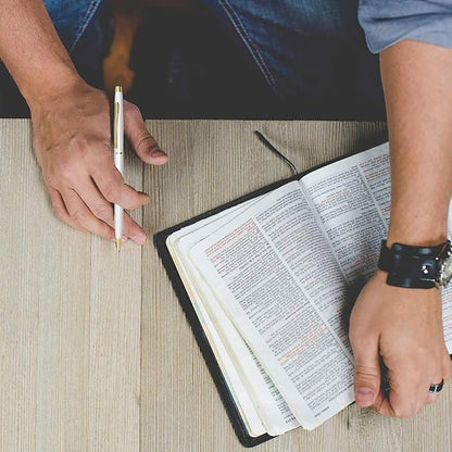 Cambond Ballpoint Pens White Pens - Black Ink Bulk Pens 1.0 mm Medium Point Retractable Metal Pen Comfortable Writing for Men Women Police Uniform Office Business, 10 Pack (White)