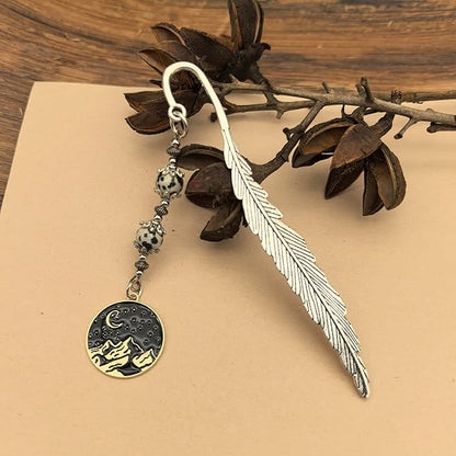 Retro Metal Bookmark for Bookish Gifts Funny Inspired Book Mark Book Accessories Book Lover Gifts for Women Men(Moon and Star-Gold)