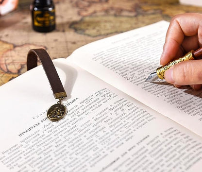 Bookmarks, Handmade Retro Cross Bible Bookmark with Long Leather Straps, Christian Saint Book Mark, Ideal Christian Gift (Style 3)