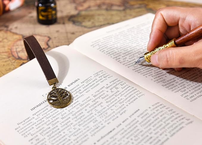 Bookmarks, Handmade Retro Cross Tree of Life Bible Bookmark with Long Leather Straps, Christian Saint Book Mark, Ideal Christian Gift (Style 16)