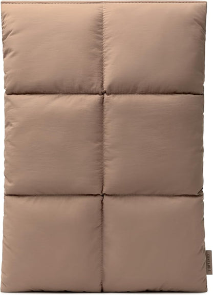 Comfyable Puffy Laptop Sleeve 15 Inch 16 Inch, Quilted Puffer Laptop Carrying Case for Women, Pillow Case Compatible for MacBook Air 15 in M3 2024 & MacBook Pro 16 in 2024 M4, 16 in Puff Cover, Brown