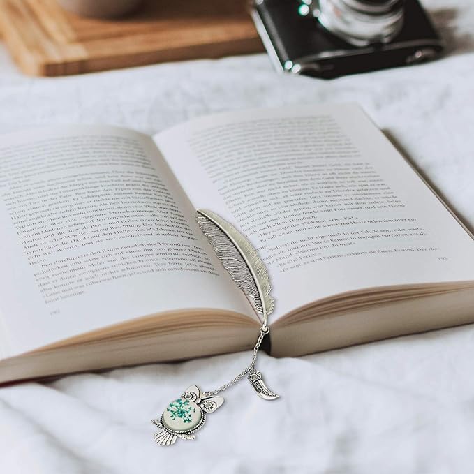 Vintage Feather Metal Bookmark, Unique Glow in The Dark Bookmark Gift for Men Women (Antique Silver Owl)