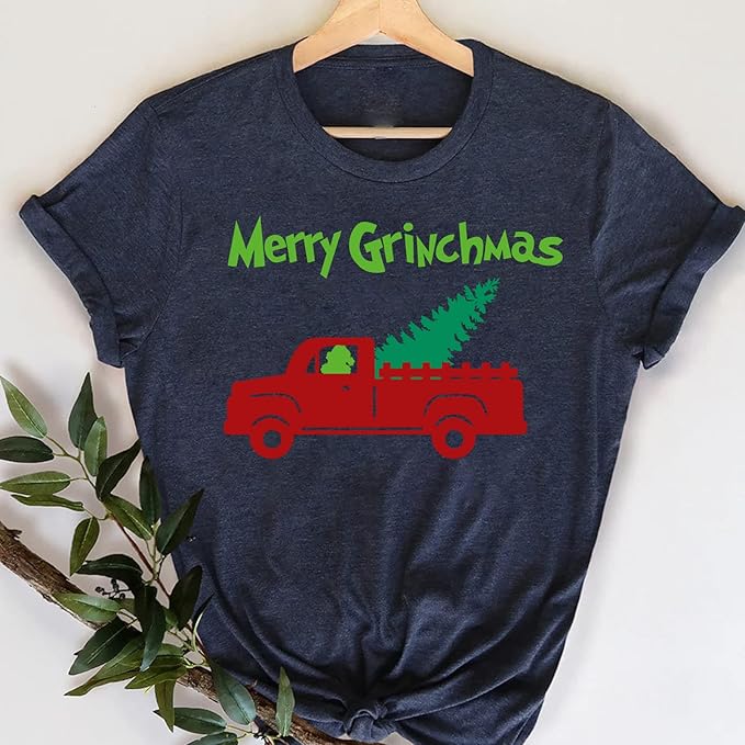 VINYL FROG Heat Transfer Vinyl Roll HTV Vinyl - 12" x5ft Light Green Iron on Vinyl for T-Shirts, Heat Press Vinyl for DIY Craft Designs (Light Green)