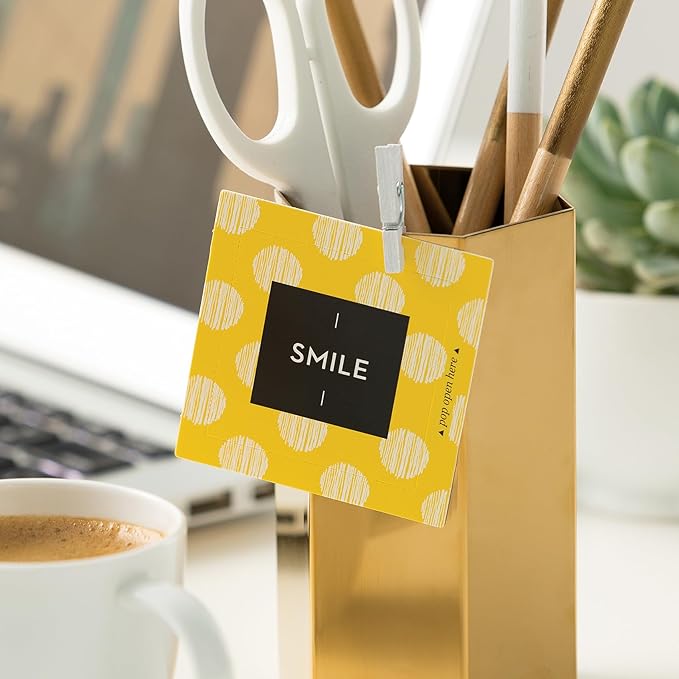 Compendium ThoughtFulls Pop-Open Cards — Smile — 30 Pop-Open Cards, Each with a Different Inspiring Message Inside