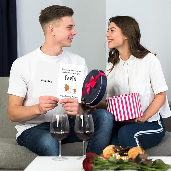 Funny Birthday Card for Couples, Cute Fart Birthday Card for Boyfriend Husband, I Love You Even When You Suffocate Me With Your Farts...