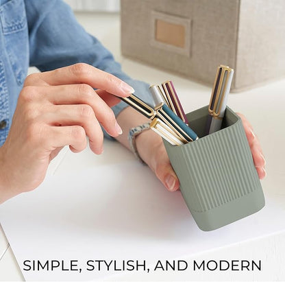 KIBAGA Aesthetic Pen Holder for Desk - Modern Concrete Pencil Holder - Cute and Functional Desk Organizer for Office Supplies - Stylish Office Decor Pen Cup