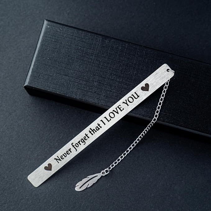 Never Forget That I Love You Bookmark，Metal Engraved Bookmark for Woman or Men Gifts for Reader Book Mark，Birthday Thanksgiving Christmas Valentine's Day Retirement Gifts…