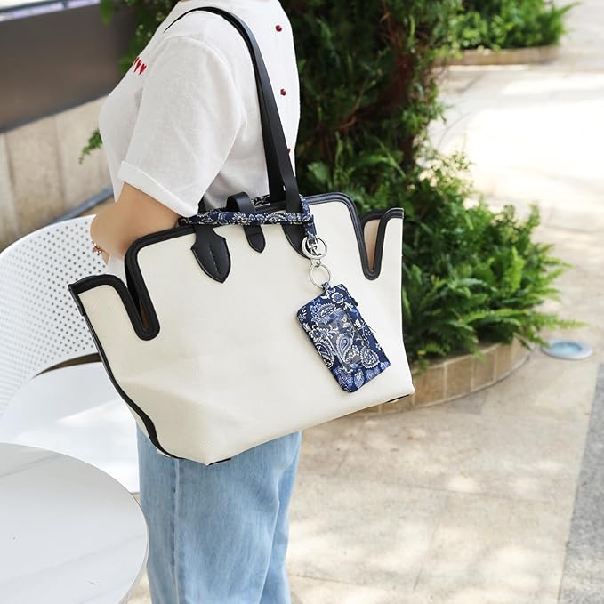 WONDERFUL FLOWER Lanyard Wallet, ID Holder, ID Wallet with Lanyard, Keychain Wallet for Women, Card Holder Wallet