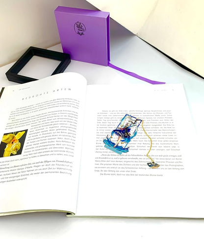 Metal Bookmarks - Genshin Impact Ayaka Bookmarks Tabletop Decoration with 3D Display Box - Perfect Birthday Gifts for Book Lovers