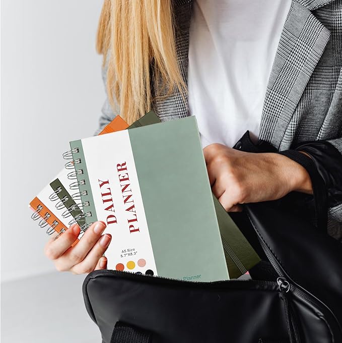 Undated Daily Planner,Undated Planner with Hourly Schedules, Daily Organizer Notebooks for work, Spiral Appointment Planner for Men and Wome, To Do List Notebook for Time Management, Elastic Closure, Pocket(Light Blue)