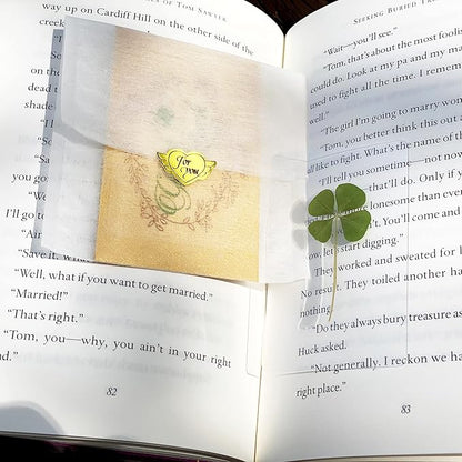 ARTMART Genuine Real Four-Leaf Green Clover St. Saint Patric's Day Bookmarks Irish Shamrock Good Luck Charm for Smartphone Wallet Case Amulet Purse Coating Gift Thanks Card L