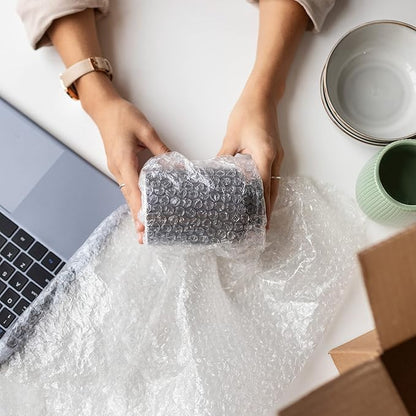 Clear Bubble Out Bags, 10 x 15.5 Inches. 25 Pack Self Seal Bubble Pouches. Polyethylene Clear Bubble Bags for Packing. Waterproof Clear Bubble Out Pouches for Fragile Things