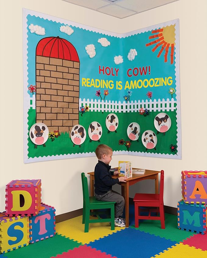 Fadeless Bulletin Board Paper, Fade-Resistant Paper for Classroom Decor, 24” x 60’, Emerald, 1 Roll