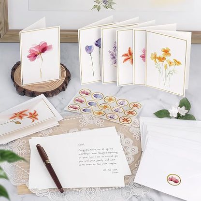 Blank Cards, 30 Pack Blank Greet Cards, Elegant Gold Foil Blank Note Cards with Envelopes, Blank Greeting Cards, Perfect Stationary Set For All Occasions, 5 Assorted Floral Designs