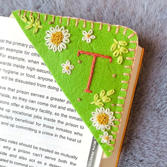 Personalized Hand Embroidered Corner Bookmark, Bookmarks for Women, Personalized Bookmark for Book Lovers, Cute Flower Book Mark by HNQCPCVU (T, Green)