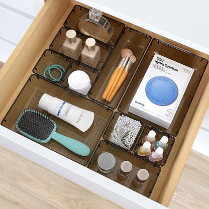 33 PCS Clear Plastic Drawer Organizers Set, 4 Size Desk Drawer Organizer Trays for Makeup, Jewelry, Kitchen Utensils, Gadgets and Office Accessories, Black